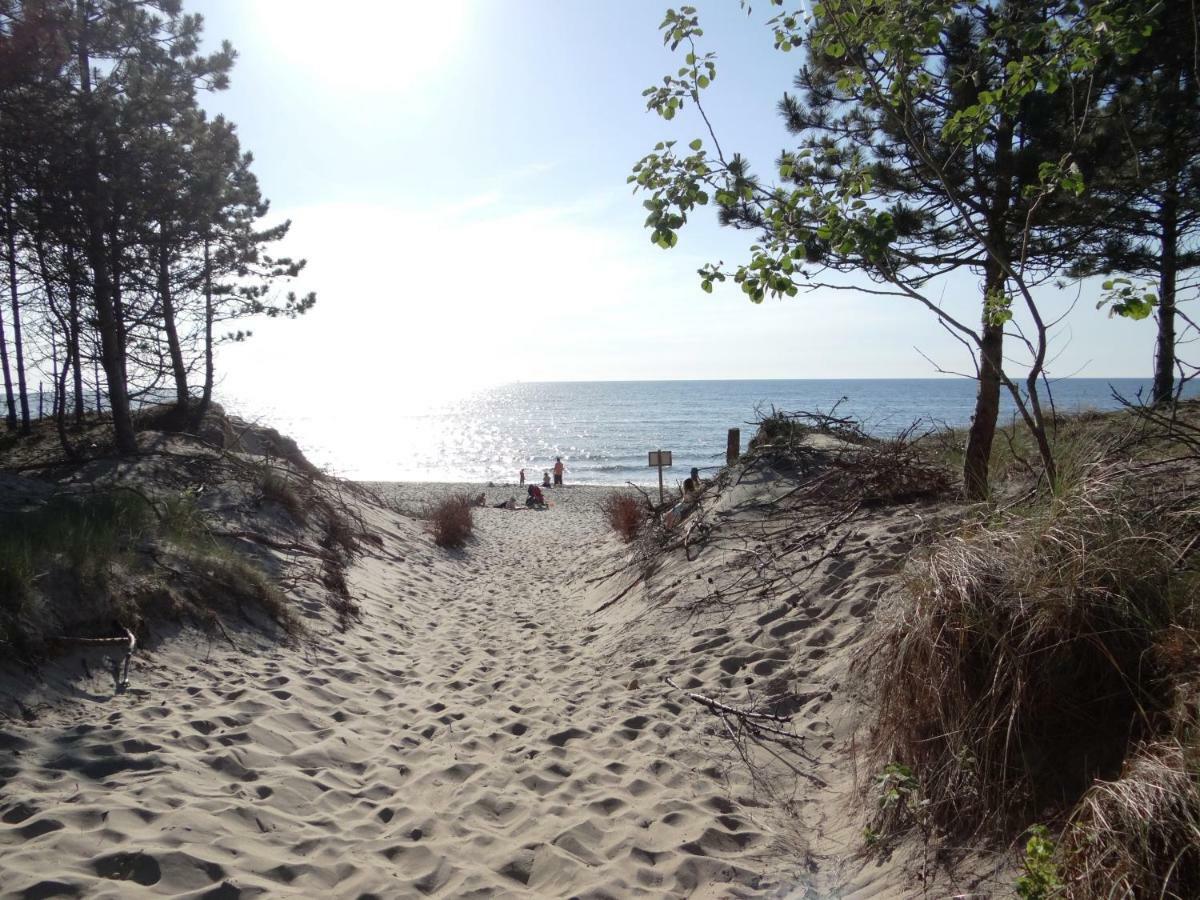 Domki Letniskowe Wikar Vitte Exterior foto